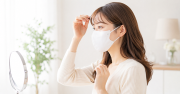 マスクで前髪・髪型が崩れる原因と対策。夏の汗・蒸れによるぺたんこを防ぐ方法