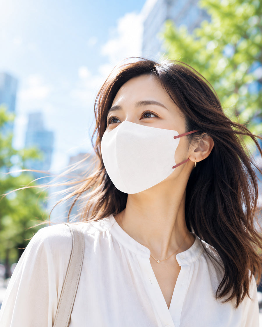 夏のマスク、<br>
息のしやすさ約3.2倍。